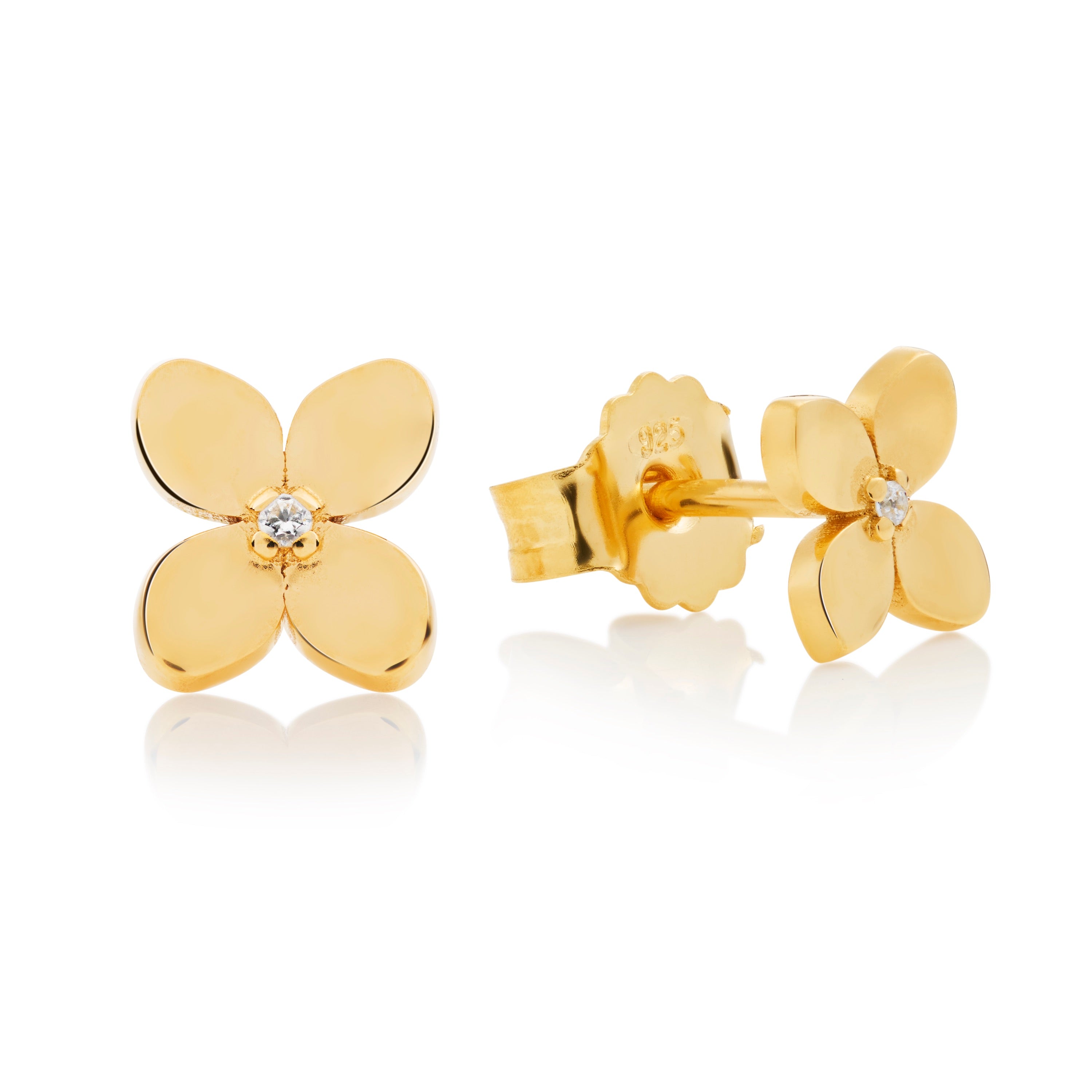 Bloom collection hydrangea stud earrings in 18K gold vermeil