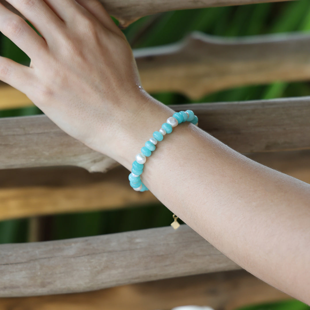 Inês Santos Jewellery - gemstone jewelry - 18K Gold Vermeil Amazonite and Fresh Water Pearl Beaded Necklace 2