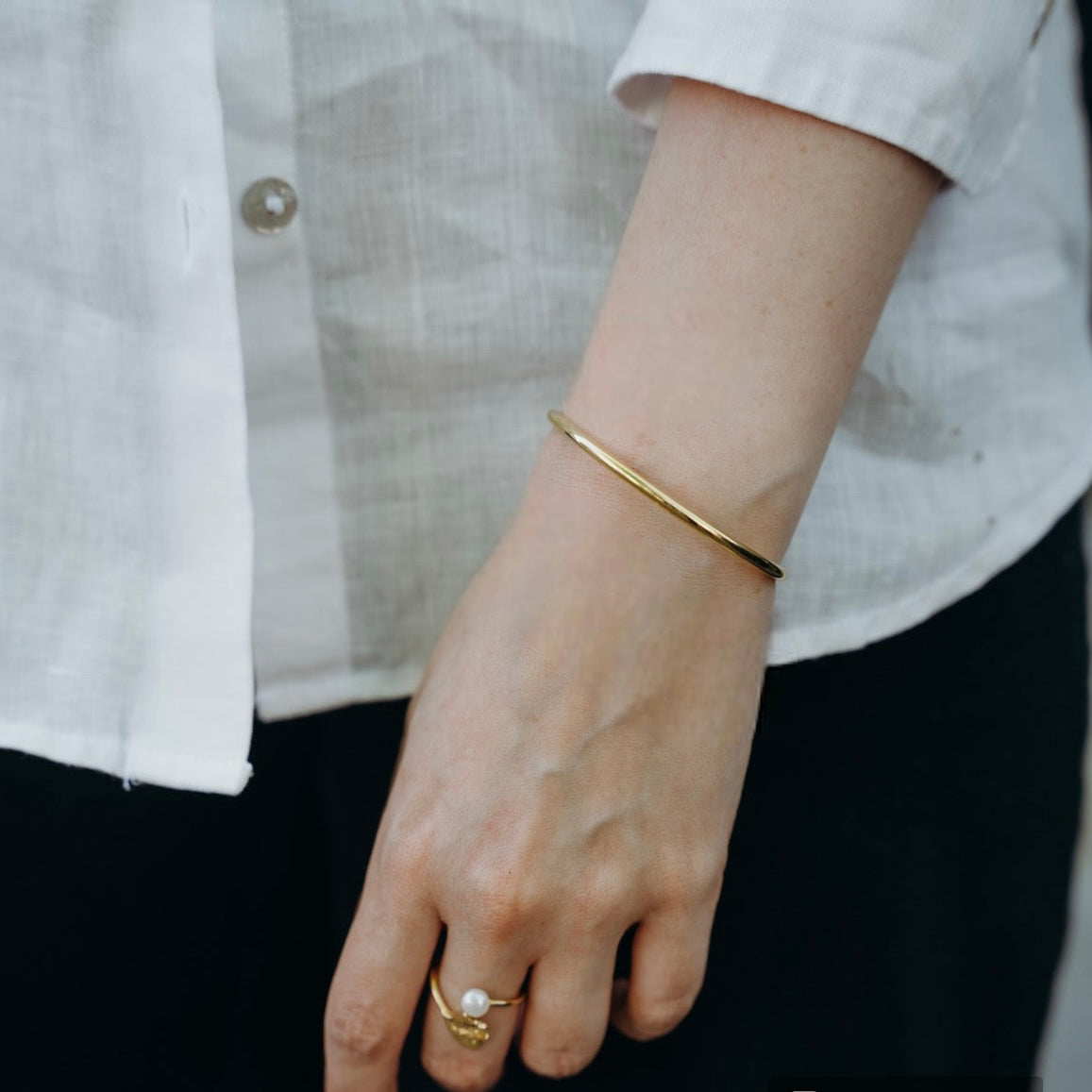 18K Gold Vermeil Open Bangle Bracelet - Minimalist Jewelry - Ines Santos Jewellery