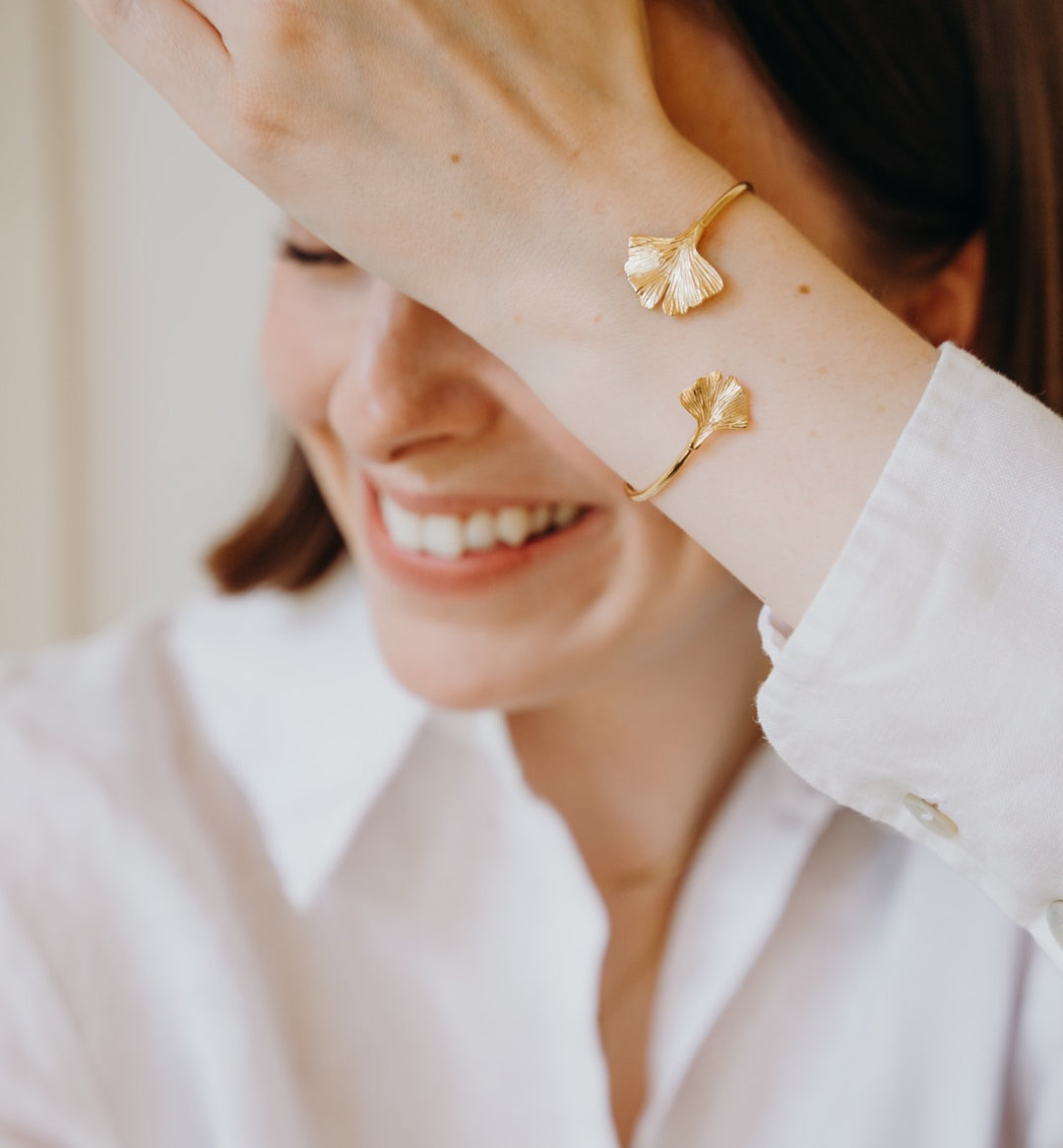 18K Gold Vermeil Ginkgo Leaf Bracelet - INES SANTOS JEWELLERY | Gold Vermeil on Silver | Women's Luxury Jewellery | Sustainable Jewellery | Designer Jewellery | Unique Jewellery Designs