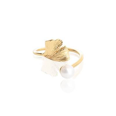 18K Gold Vermeil Ginkgo and Pearl Ring | Jewellery Gold Vermeil on Silver | Women's Luxury Jewellery | Sustainable Jewellery | Designer Jewellery | Unique Jewellery Designs