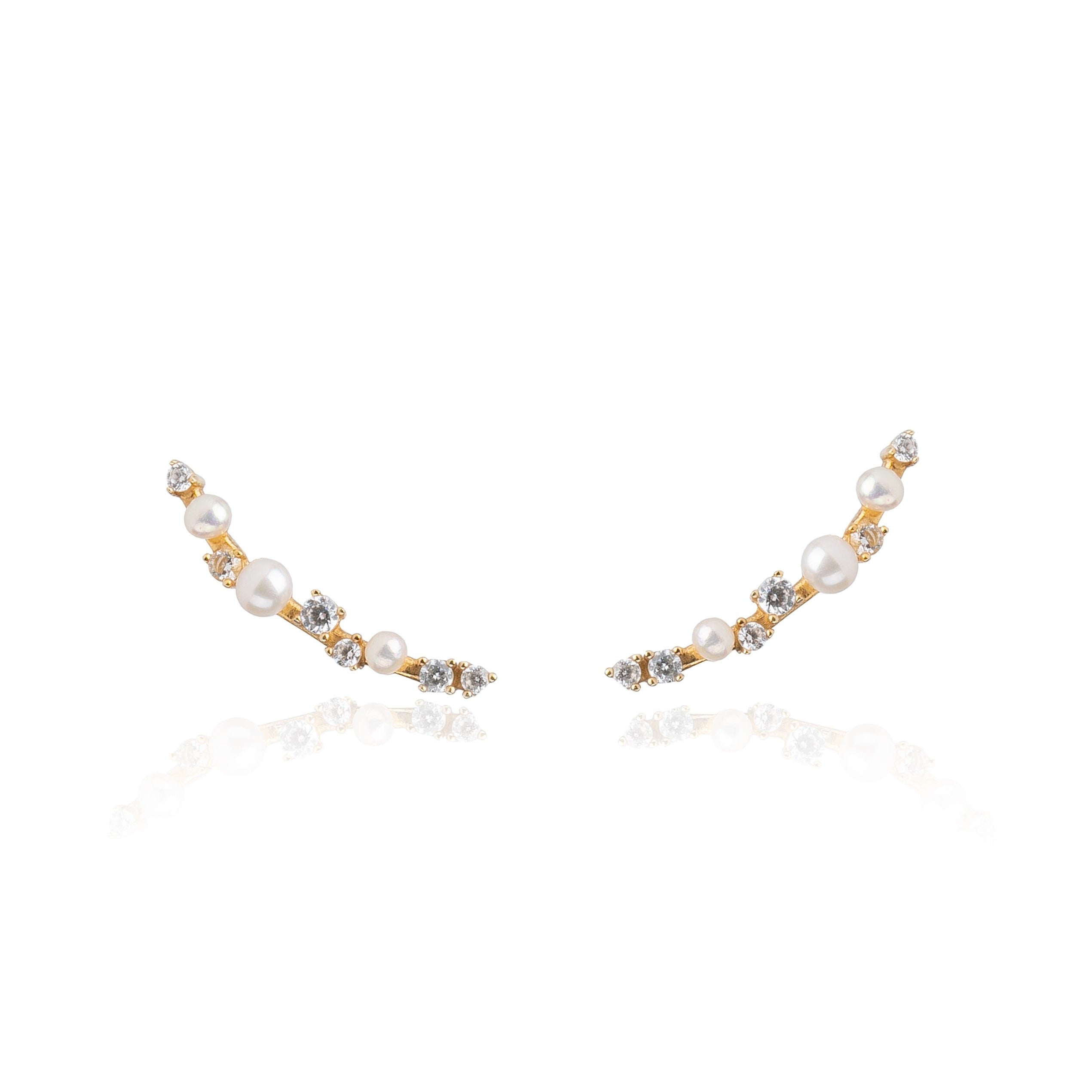 18K Gold Vermeil White Topaz and Pearl Ear Climber Earrings - INES SANTOS JEWELLERY | Women's Luxury Jewellery | Sustainable Jewellery | Designer Jewellery